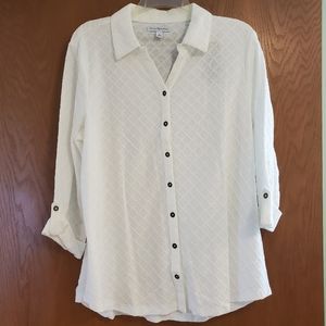 NWT!  Kim Rogers button up top